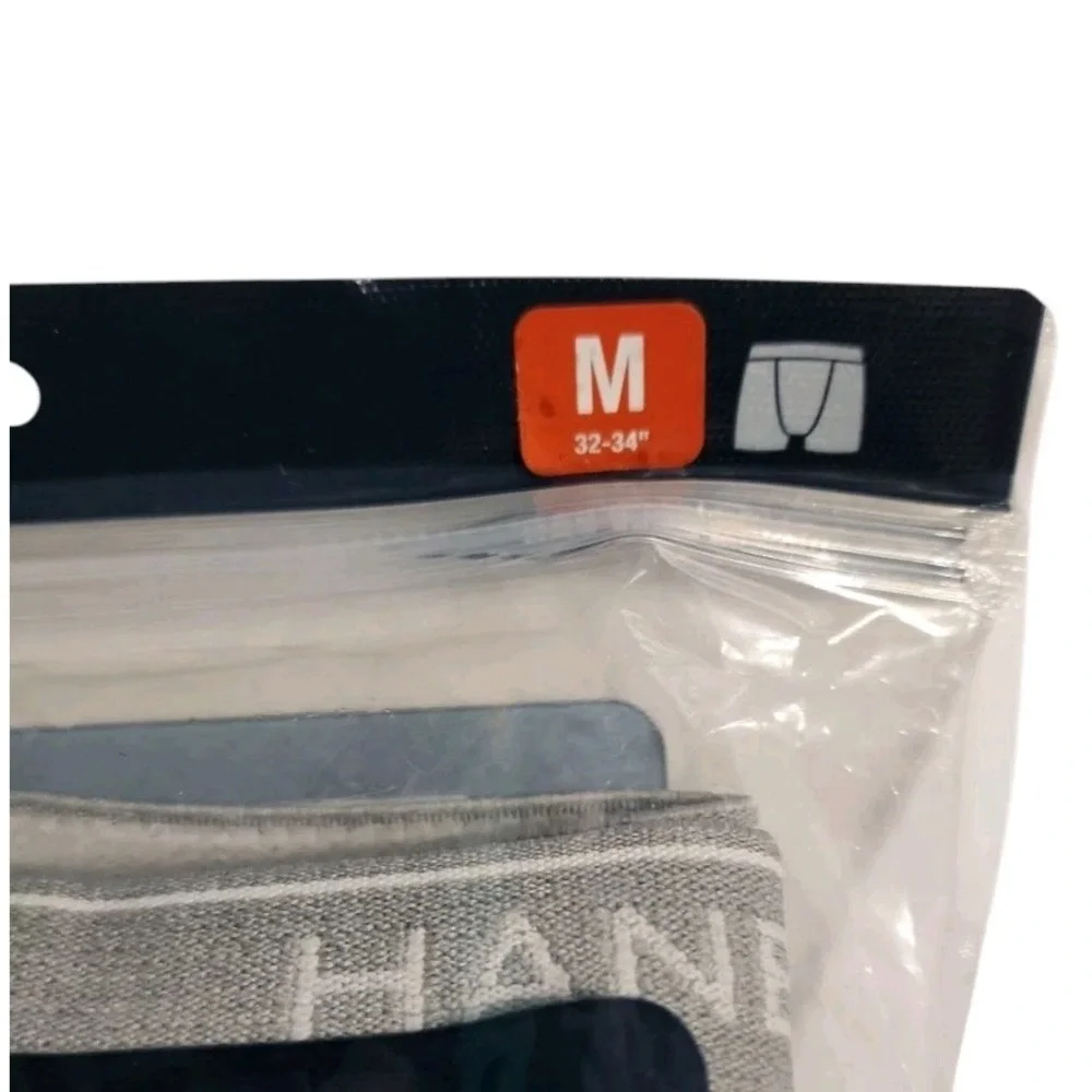 New In Package Hanes 4 pack Tagless Boxer Briefs Size M 32-34 Gray And Black - Picture 3 of 3